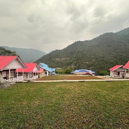 Апартаменти Brokpa Estate Dirang Екстер'єр фото